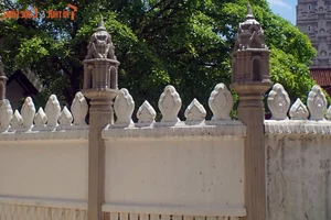 The Mysterious Open-Gate Pagoda: A Hidden Architectural Gem in Hue - image 0