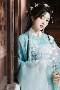 YiTuYu Art Language Vol.10429: Exquisite Photography Featuring Ao Te You Dian Man - image 13