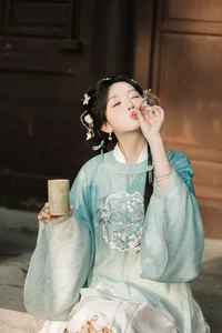YiTuYu Art Language Vol.10429: Exquisite Photography Featuring Ao Te You Dian Man - image 16