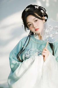 YiTuYu Art Language Vol.10429: Exquisite Photography Featuring Ao Te You Dian Man - image 30