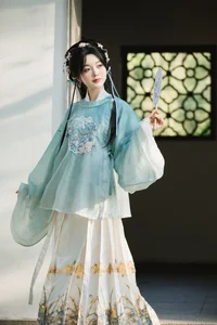 YiTuYu Art Language Vol.10429: Exquisite Photography Featuring Ao Te You Dian Man - image 28