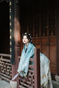 YiTuYu Art Language Vol.10429: Exquisite Photography Featuring Ao Te You Dian Man - image 35