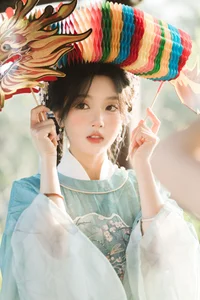 YiTuYu Art Language Vol.10429: Exquisite Photography Featuring Ao Te You Dian Man - image 9
