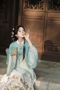 YiTuYu Art Language Vol.10429: Exquisite Photography Featuring Ao Te You Dian Man - image 12