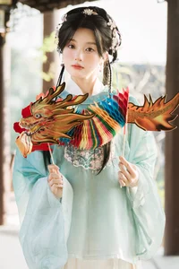 YiTuYu Art Language Vol.10429: Exquisite Photography Featuring Ao Te You Dian Man - image 3