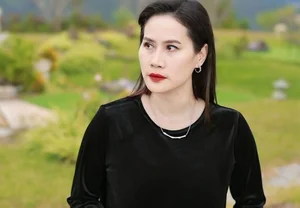 The Timeless Beauty and Career of Vietnamese Actress Than Thuy Ha - image 0