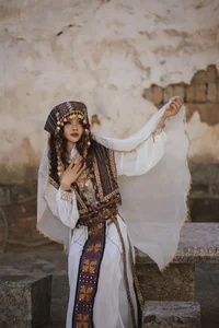 Ancient Princess Aesthetic: Xiong Siqi for YITUYU Art - image 10
