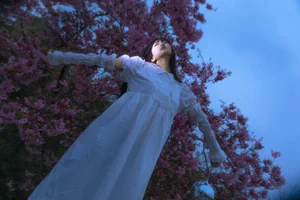 Artistic Visuals in YiTuYu Art Language Vol.7114 Starring Leng Ku Wang Ye - image 2