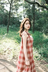 YiTuYu Art Language Vol.7460: Captivating Portraits of To Xiao Bei - image 31