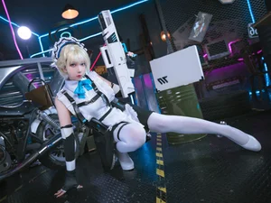 Sharp Elegance: Xiao He Tian Jiu as Maid Toki from Blue Archive - image 4