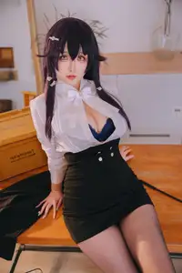 Coser Hina Jiao's captivating 'My Wife's Guidance Class Part01': Alluring lessons from the elegant teacher - image 22