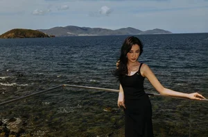 Miss Truc Diem Radiates Elegance and Allure in Captivating New Photoshoot - image 5