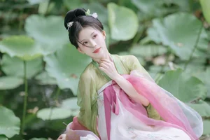 YiTuYu Art Language Vol.4792 Sen Sen: Ethereal Beauty Photography - image 2