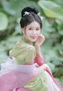 YiTuYu Art Language Vol.4792 Sen Sen: Ethereal Beauty Photography - image 18