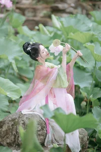 YiTuYu Art Language Vol.4792 Sen Sen: Ethereal Beauty Photography - image 24