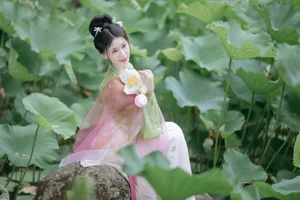 YiTuYu Art Language Vol.4792 Sen Sen: Ethereal Beauty Photography - image 32