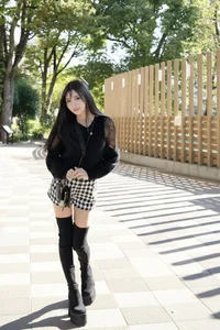 Stunning Gallery of Japanese Model Nogi Yuna 乃木結夢 - Elegant and Charming Portraits - image 13