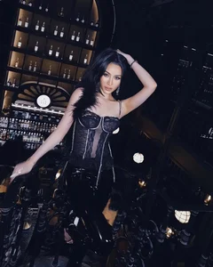 The Evolution of Saigon’s Original Number One Hot Girl: Where Is She Now? - image 7