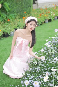 YiTuYu Art Language Vol.7725: Playful Elegance with Chi Kou Ruan Tang - image 13