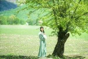 Artistic Portraiture with Xia Xia in YiTuYu Art Language Vol.4869 - image 2
