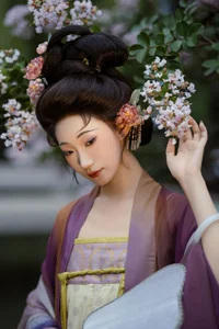 Artistic Visuals in YiTuYu Art Language Vol.10276 with Shi Xiao Jie Mo W - image 3