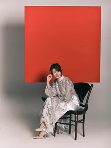 Singer Min Captivates in Traditional Ao Dai for the Lunar New Year - image 0