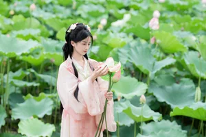 YiTuYu Art Language Vol.7510: The Essence of Spring - image 4
