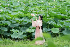 YiTuYu Art Language Vol.7510: The Essence of Spring - image 3