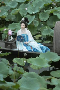 YiTuYu Art Language Vol.10268 Mao Jiang - Professional 45-Photo Portrait Series - image 34
