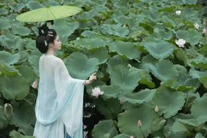 YiTuYu Art Language Vol.10268 Mao Jiang - Professional 45-Photo Portrait Series - image 37