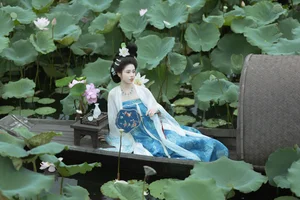 YiTuYu Art Language Vol.10268 Mao Jiang - Professional 45-Photo Portrait Series - image 30