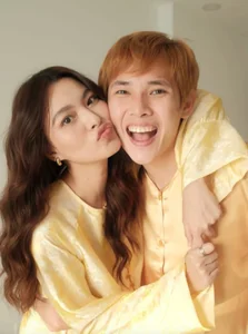 Quynh Ly and Tu Hao Spark Marriage Rumors with Stunning Ao Dai Photoshoot: Netizens React to the Romantic Pairing - image 3