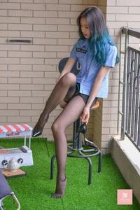 IESS Model Nuan Nuan in American Police Story B Collection - image 30
