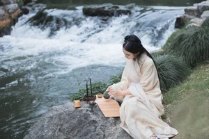 YiTuYu Art Language Vol.4580 Featuring Zhi Xiu: A Masterpiece of Aesthetic Portraiture - image 14