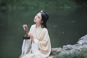 YiTuYu Art Language Vol.4580 Featuring Zhi Xiu: A Masterpiece of Aesthetic Portraiture - image 24