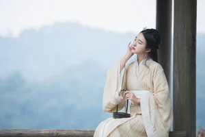 YiTuYu Art Language Vol.4580 Featuring Zhi Xiu: A Masterpiece of Aesthetic Portraiture - image 6