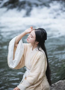 YiTuYu Art Language Vol.4580 Featuring Zhi Xiu: A Masterpiece of Aesthetic Portraiture - image 27