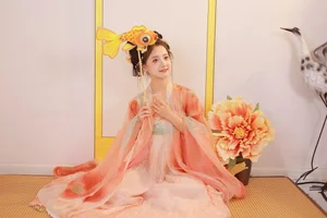 You Er Bai Bai Features in YiTuYu Art Language Vol.4658 Gallery - image 16