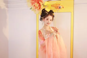 You Er Bai Bai Features in YiTuYu Art Language Vol.4658 Gallery - image 24