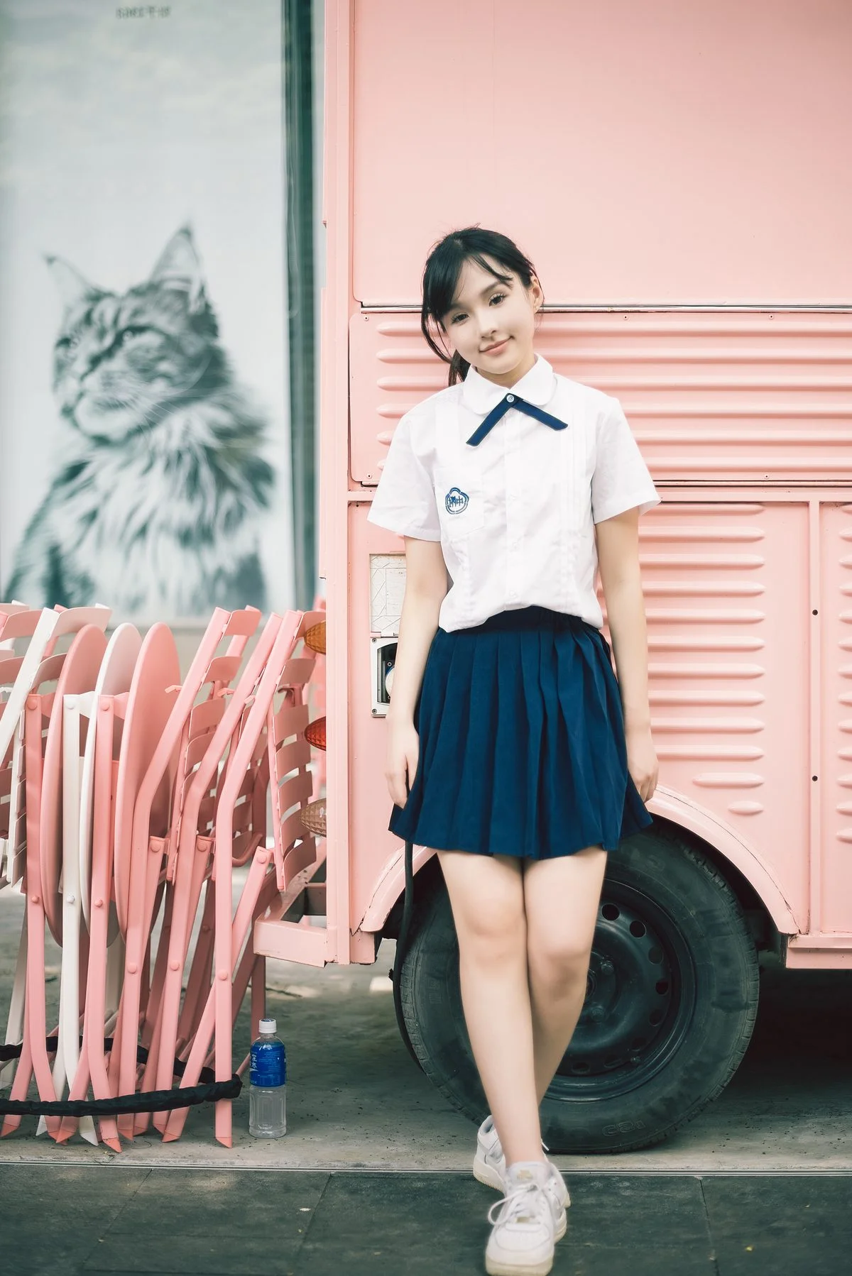 Elegant Portraits of U Na: Art Language Vol.4923 by YiTuYu Official