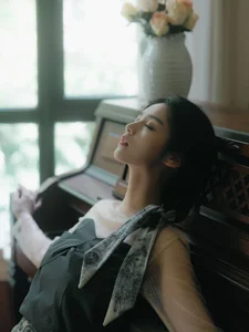 YiTuYu Art Language Vol.4841 Featuring Yu Wen Modern Art Series - image 0