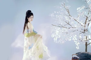 Creative Portraiture Series: YiTuYu Art Language Vol.5659 featuring Shu Pian Yoyi - image 1