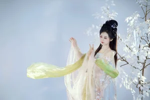 Creative Portraiture Series: YiTuYu Art Language Vol.5659 featuring Shu Pian Yoyi - image 12