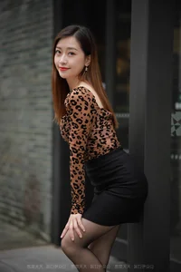 Xiao Jie Sexy Leopard Print Hip-Hugging Skirt Fashion Gallery IESS - image 74