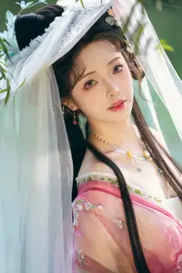 Coser Wen Mei Bu Jiang Dao Li - Mid-Autumn Festival: Ethereal Hanfu Beauty Amidst Serene Landscapes - image 12