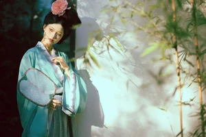 YiTuYu Art Language Vol.10239 Xian Yu Fan Shen: An Exclusive 49-Photo Gallery of Modern Aesthetic Art - image 24