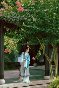 YiTuYu Art Language Vol.10239 Xian Yu Fan Shen: An Exclusive 49-Photo Gallery of Modern Aesthetic Art - image 8