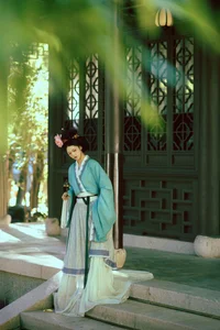 YiTuYu Art Language Vol.10239 Xian Yu Fan Shen: An Exclusive 49-Photo Gallery of Modern Aesthetic Art - image 29