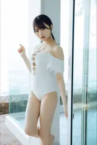 Usa Hiiragi's Youthful Charm: Exclusive Gravure from Young Champion - JP Usa Hiiragi - image 43