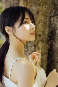 Usa Hiiragi's Youthful Charm: Exclusive Gravure from Young Champion - JP Usa Hiiragi - image 26